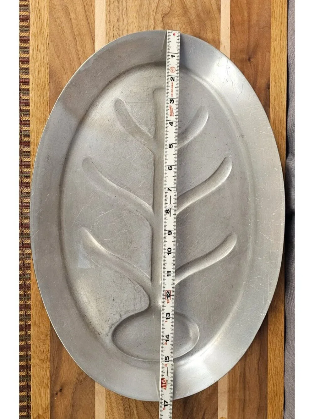 Oval Aluminum Meat Serving Platter With Tree Design Vintage Carving Tray 16